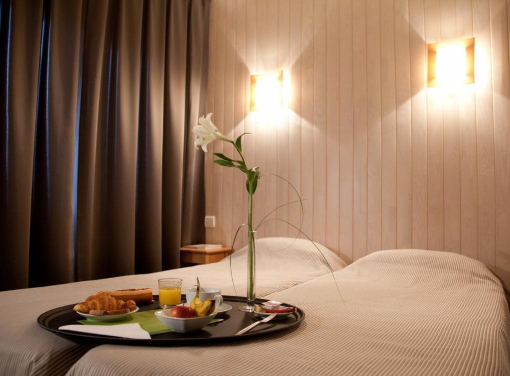 Logis Hotel Le Relais Biscarrosse Buitenkant foto